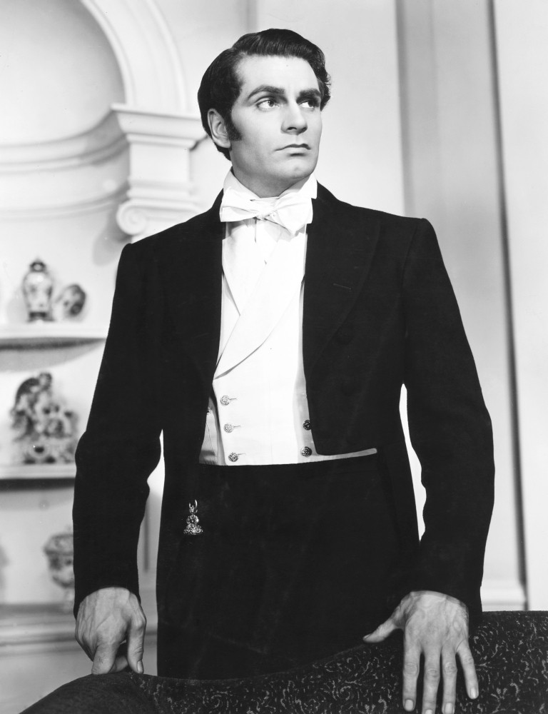 Wuthering Heights Laurence Olivier 1939 Photo Print - Item