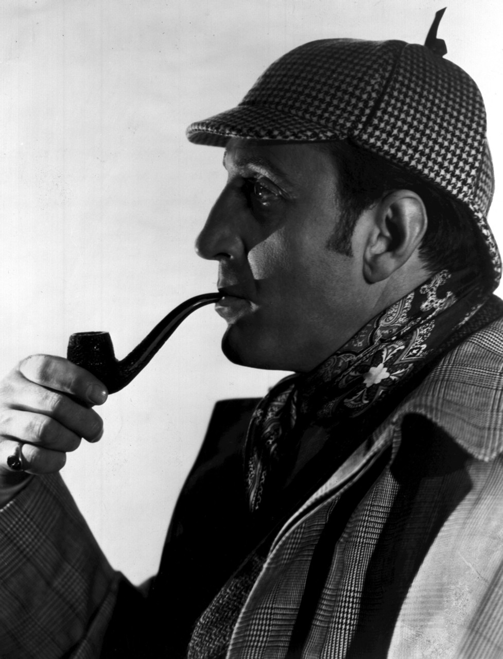 The Hound Of The Baskervilles Basil Rathbone As Sherlock Holmes 1939. Photo Print Item VAREVCMBDHOOFEC076H