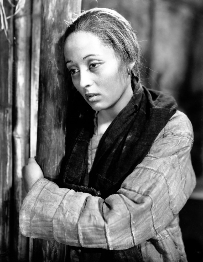 The Good Earth Luise Rainer 1937 Photo Print - Item ...