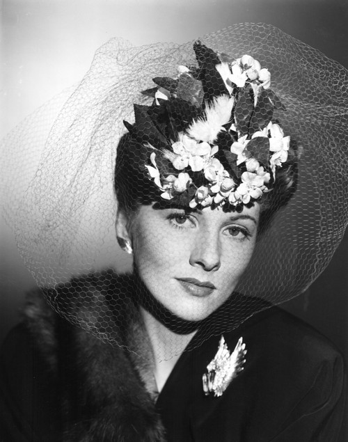 Joan Fontaine C. 1940S" Photo Print - Item # VAREVCPBDJOFOEC003H