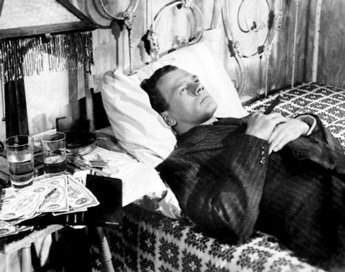 Shadow Of A Doubt Joseph Cotten 1943 Photo Print - Item # VAREVCMBDSHOFEC004H