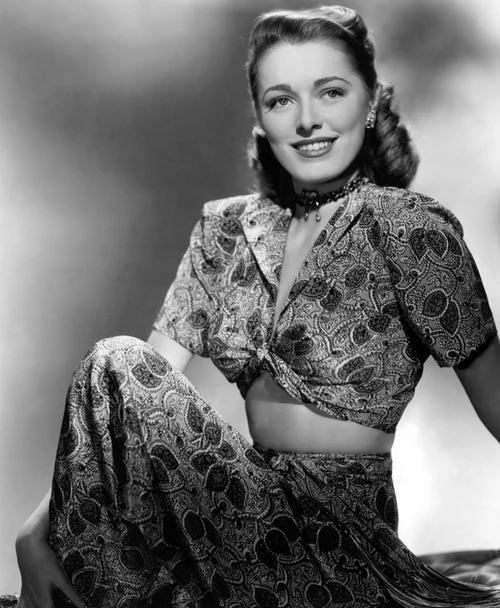 Eleanor Parker Portrait Ca. 1940S. Photo Print - Item # VAREVCPBDELPAEC071H