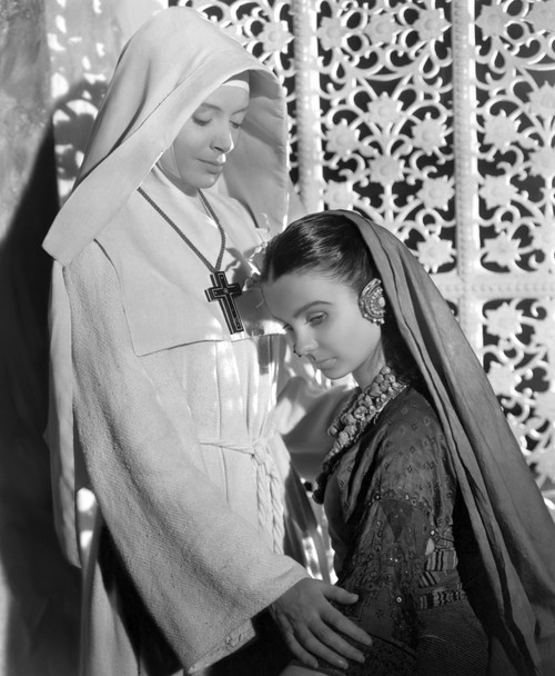 Black Narcissus Deborah Kerr Jean Simmons 1947 Photo Print - Item # VAREVCMBDBLNAEC006H