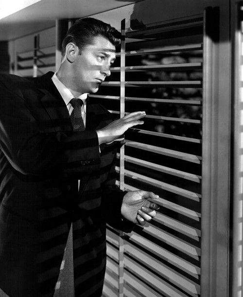 His Kind Of Woman Robert Mitchum 1951 Photo Print - Item # VAREVCMBDHIKIEC001H