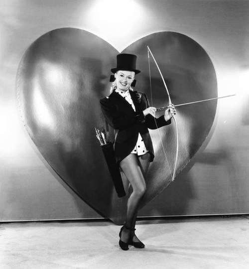 Mother Wore Tights Betty Grable 1947 Tm & Copyright ??20Th Century Fox Film Corp./Courtesy Everett Collection Photo Print - Item # VAREVCMBDMOWOFE026H