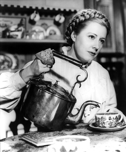 I Remember Mama Irene Dunne 1948 Photo Print - Item # VAREVCMBDIREMEC009H