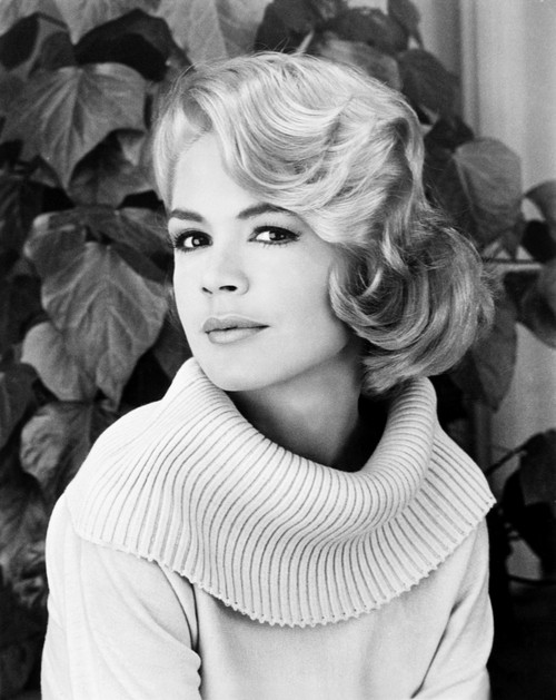 If A Man Answers Sandra Dee 1962 Photo Print - Item # VAREVCMBDIFAMEC029H