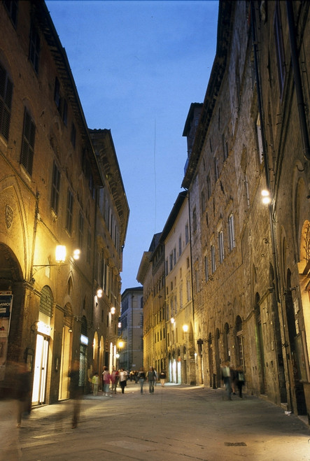 Italy. Siena. Streets Of The City Center At Sunset. ?? Aisa/Everett Collection Poster Print - Item # VAREVCFINA045AH194H
