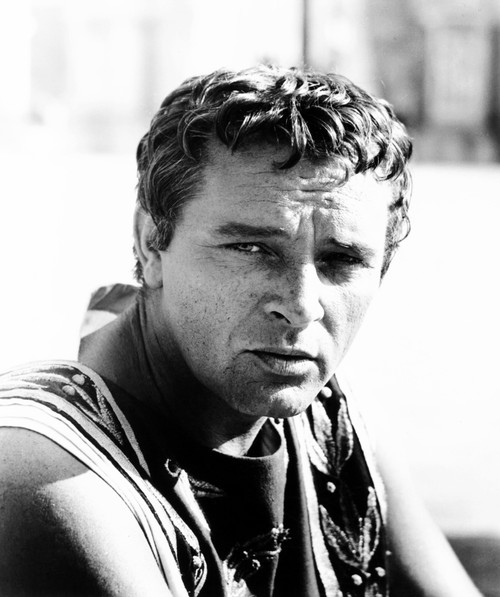 Cleopatra Richard Burton 1963 Tm And Copyright ??20Th Century Fox Film Corp. All Rights Reserved. Photo Print - Item # VAREVCMBDCLEOFE098H