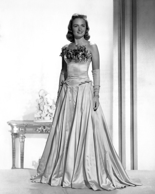 Donna Reed 1945 Photo Print - Item # VAREVCPBDDOREEC024H