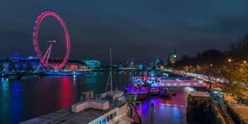 London cityscape with Millennium Wheel Poster Print by  Assaf Frank - Item # VARPDXAF20151216150