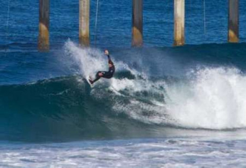 Surfing IV Poster Print by Lee Peterson - Item # VARPDXPSPSN204