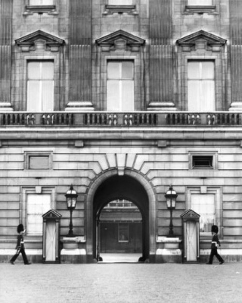 Buckingham Palace  London  England Poster Print - Item # VARSAL25528322B