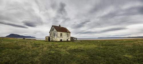 Abandoned house in rural Iceland; Iceland PosterPrint - Item # VARDPI12296396