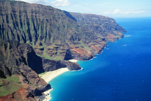 Hawaii, Kauai, Napali Coast Aerial Along Rugged Cliffs PosterPrint - Item # VARDPI1994944