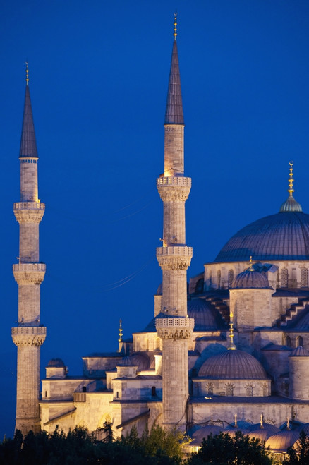 Turkey, Sultanahmet or Blue Mosque at dusk; Istanbul PosterPrint - Item # VARDPI1892953