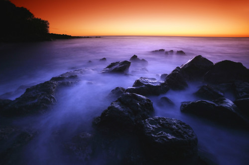 Sunset Over Water, Hawaii, Usa PosterPrint - Item # VARDPI1774576