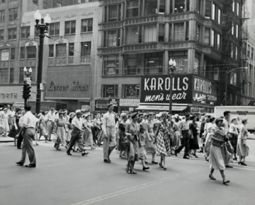 USA  Illinois  Chicago  Group of people walking in State Street Poster Print - Item # VARSAL25545096