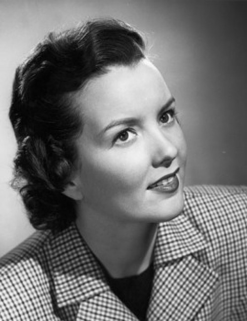 Close-up of a young woman looking up Poster Print - Item # VARSAL25510772C