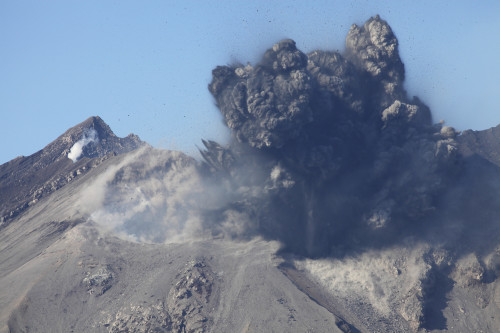 January 4, 2010 - Ash cloud following explosive Vulcanian