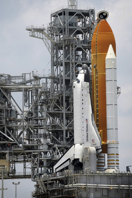 June 12, 2009 - Space Shuttle Endeavour is in place at Launch Pad 39A at the Kennedy Space Center in Cape Canaveral, Florida Poster Print - Item # VARPSTSTK202995S