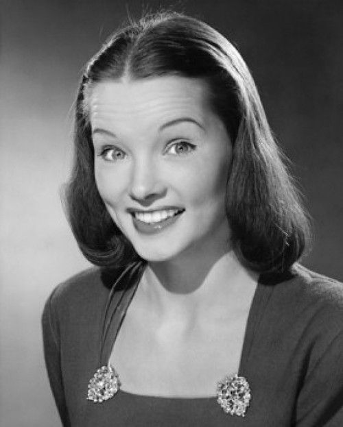 Portrait of a young woman smiling Poster Print - Item # VARSAL2552895