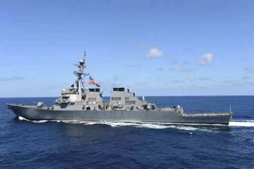 Pacific Ocean, August 27, 2012 - The guided-missile destroyer USS Fitzgerald transits the Pacific Ocean Poster Print - Item # VARPSTSTK106323M