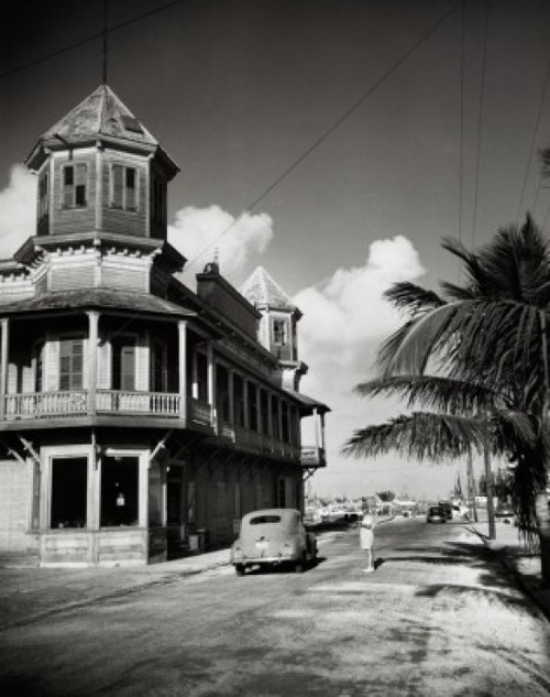 Car parked near a building  Key West  Florida  USA Poster Print - Item # VARSAL25539150