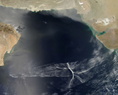 May 8, 2007 - Wave clouds over the Arabian Sea Poster Print - Item # VARPSTSTK201468S