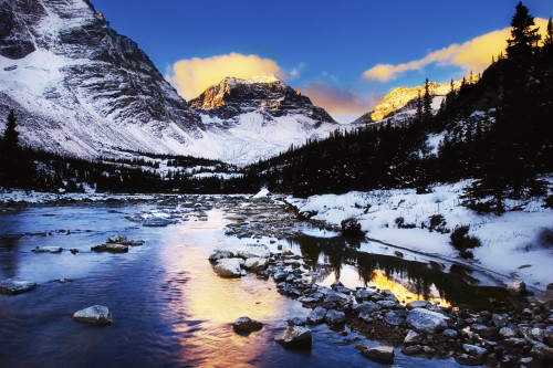 Mountains In The Winter PosterPrint - Item # VARDPI1793817