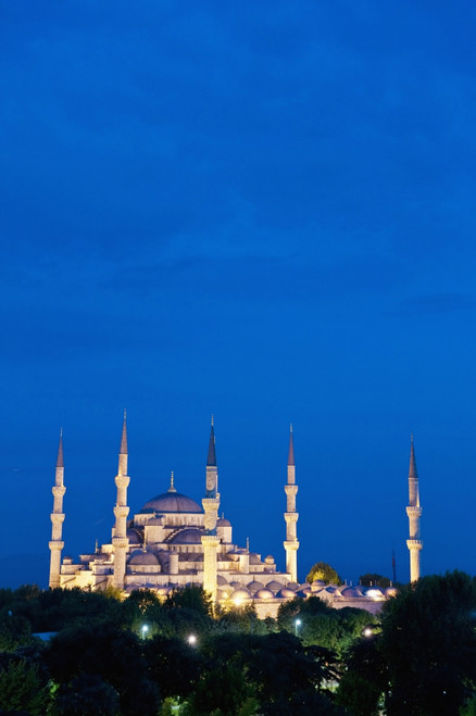 Turkey, Sultanahmet or Blue Mosque at dusk; Istanbul PosterPrint - Item # VARDPI1892946