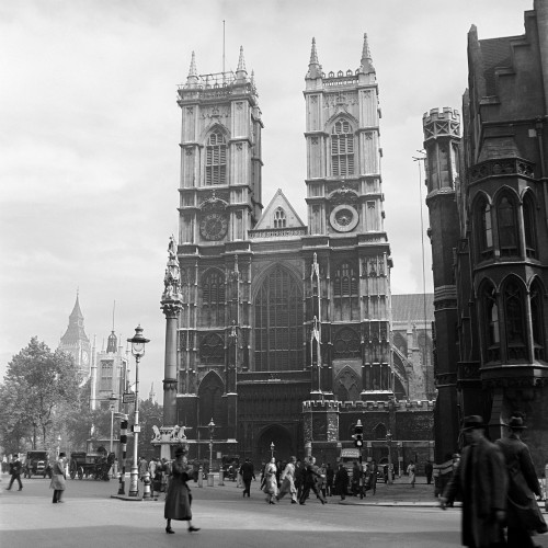 1930s Street Scene Westminster Abbey City Of Westminster Central London England Print By Vintage Collection - Item # PPI179069LARGE