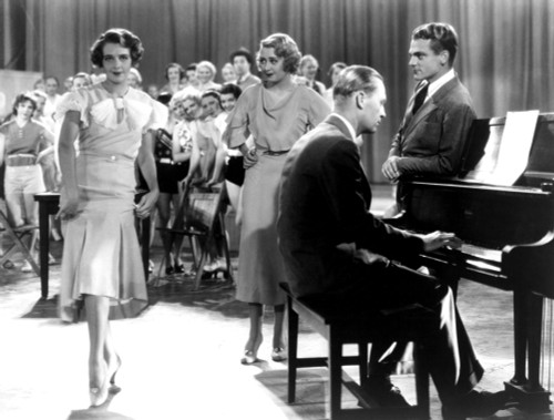 Footlight Parade Ruby Keeler Joan Blondell James Cagney 1933 Movie Poster Masterprint - Item # VAREVCMBDFOPAEC004H Footlight Parade Ruby Keeler Joan Blondell James Cagney 1933 Movie Poster Masterprint - Item # VAREVCMBDFOPAEC004H