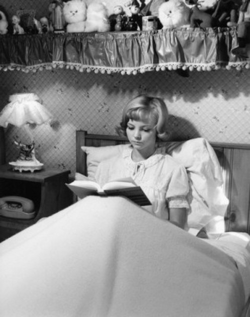 Girl reading in bed Poster Print - Item # VARSAL25517572