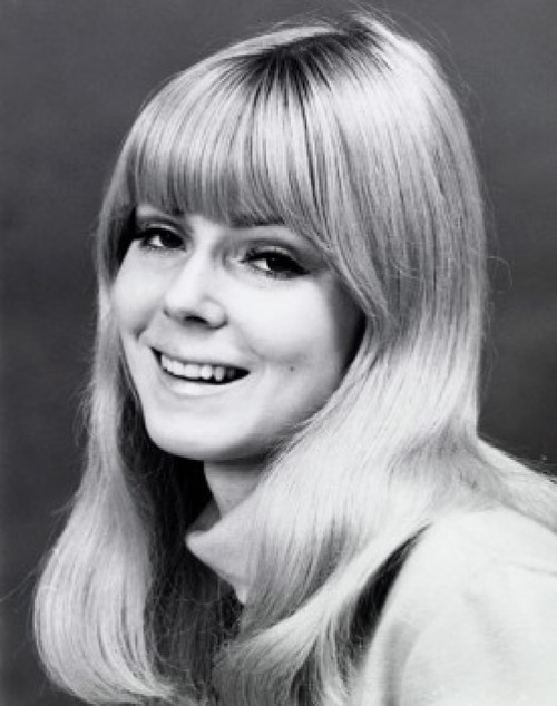 Portrait of a teenage girl smiling Poster Print - Item # VARSAL25517096 Portrait of a teenage girl smiling Poster Print - Item # VARSAL25517096