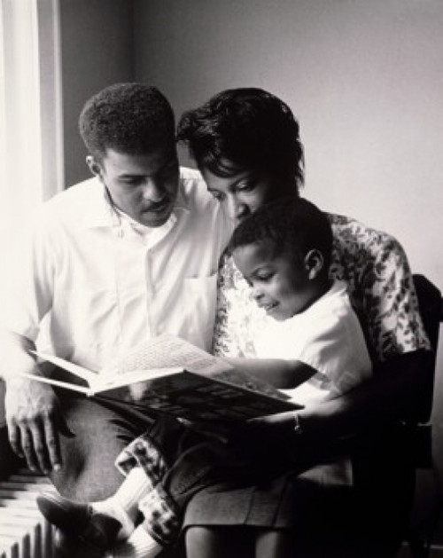Parents reading to their son Poster Print - Item # VARSAL2553400