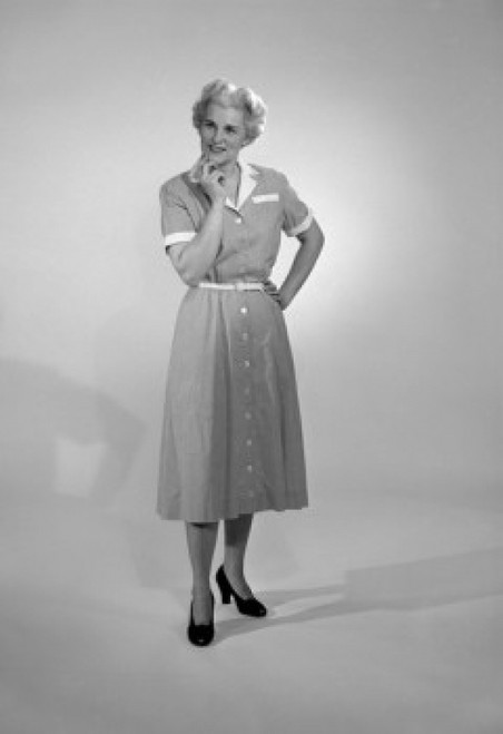 Studio portrait of mid adult woman Poster Print - Item # VARSAL25542041