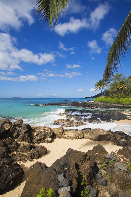 USA, Hawaii Islands, Maui, Maui Wai Or Secret Beach And Rocky Surroundings; Makena PosterPrint - Item # VARDPI1975665