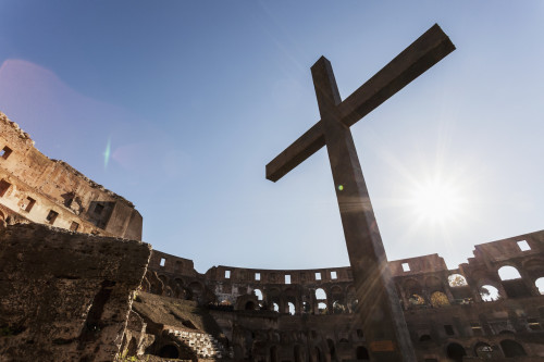 Cross in the Colosseum; Rome, Italy PosterPrint - Item # VARDPI12287067