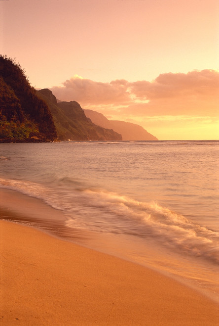 Hawaii, Kauai, Na Pali Coast, At Sunset From Kee Beach, Golden Skies And Sand C1533 PosterPrint - Item # VARDPI2000008