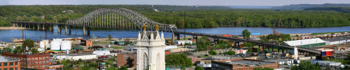 View of a bridge spanning the Mississippi River in Dubuque, Iowa, USA Poster Print - Item # VARPPI163430