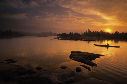 Kayaker At Sunrise, Georgian Bay Ontario. PosterPrint - Item # VARDPI2021774