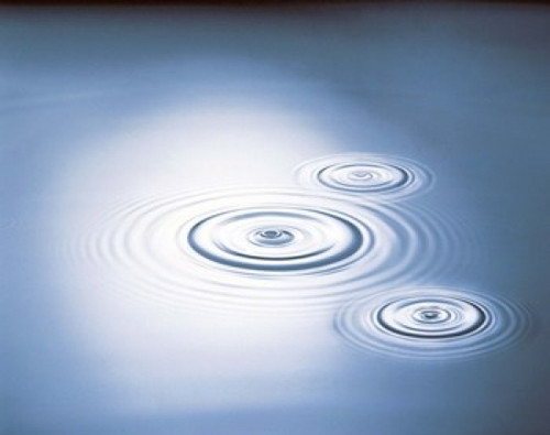 Three rings in grey tinted water with bright light Poster Print by Panoramic Images (24 x 20) - Item # PPI117987