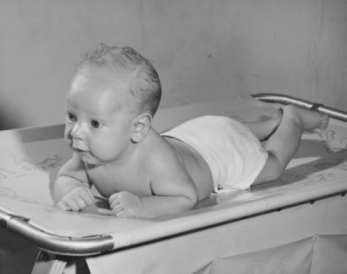 Baby lying on a weighing scale Poster Print - Item # VARSAL2559281