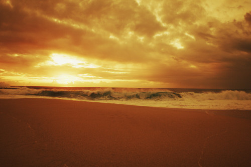 Hawaii, Oahu, North Shore, Beautiful Sunset Over The Ocean. PosterPrint - Item # VARDPI1978329