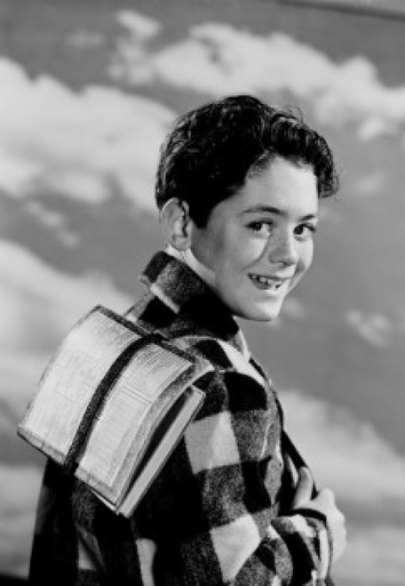 Boy carrying textbooks on shoulder Poster Print - Item # VARSAL255422311 Boy carrying textbooks on shoulder Poster Print - Item # VARSAL255422311