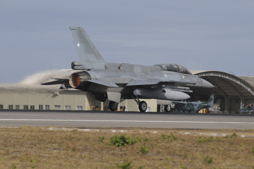 Chilean Air Force F-16D Block 50 takes-off from Natal Air Force Base, Brazil, during exercise Cruzex. Poster Print - Item # VARPSTRCN100085M