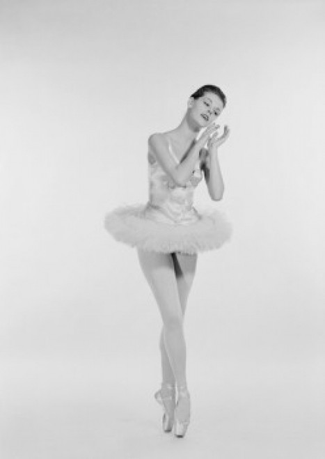 Studio shot of ballerina Poster Print - Item # VARSAL255422287