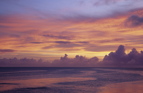 Sunset Near Kwajalein Atoll; Micronesia PosterPrint - Item # VARDPI1977001