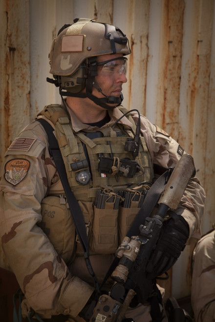 U.S. Air Force CSAR parajumper armed with an automatic rifle Poster Print - Item # VARPSTTWE300022M
